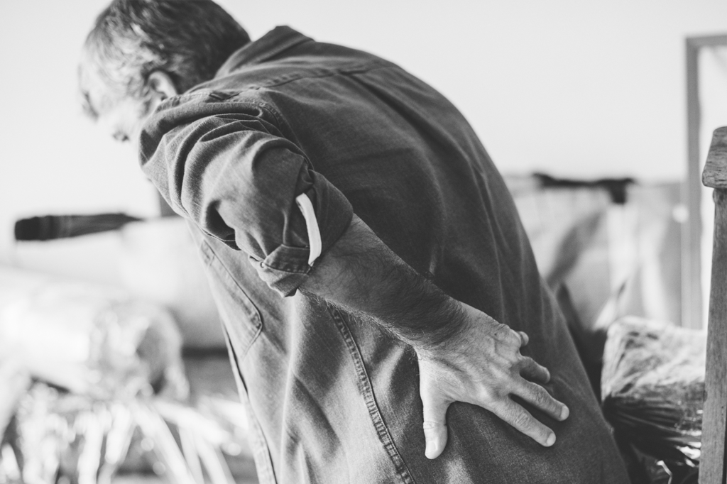 Chronic pain can affect daily life, mobility and wellbeing. Pain Consultants in London, led by Dr Aglan, offers specialist diagnosis and modern pain management treatments for patients across London and the UK. Learn about the causes of chronic pain and the advanced treatment options available.