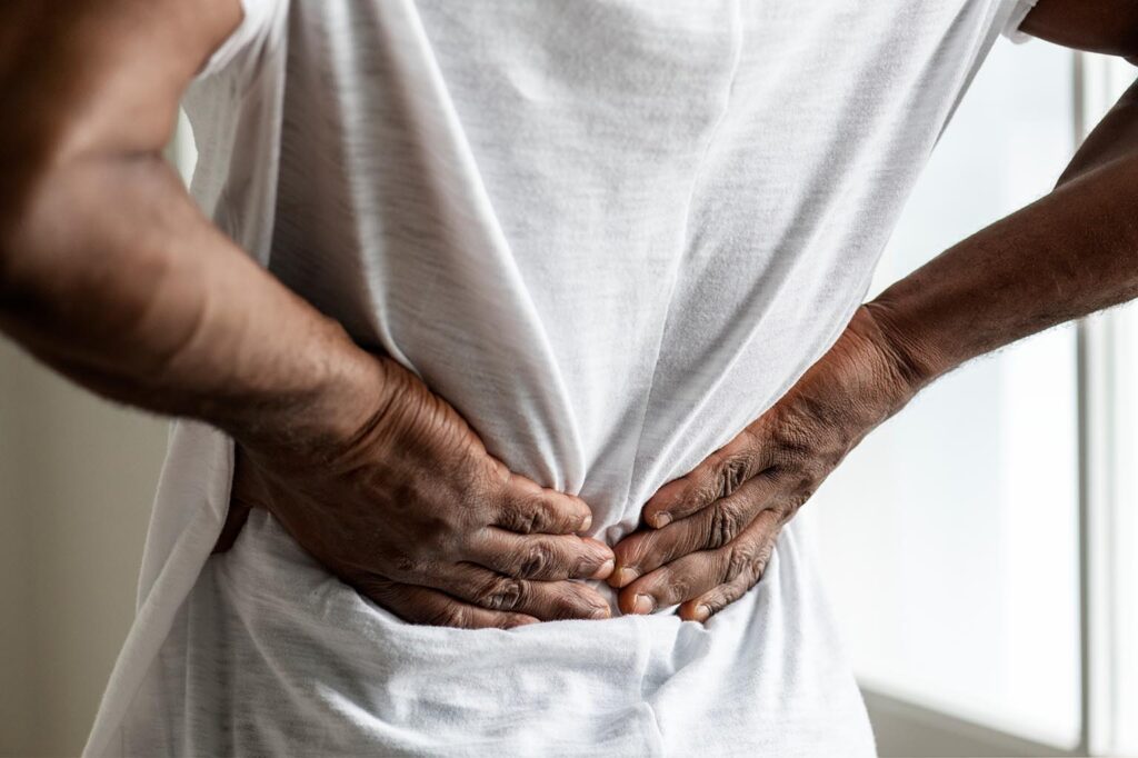 Neck and back pain can develop gradually or appear suddenly, often affecting movement, sleep and overall quality of life. This article explains the common causes of spinal pain, how it is properly diagnosed, and the advanced treatment options available for patients in Lancashire and across the UK.